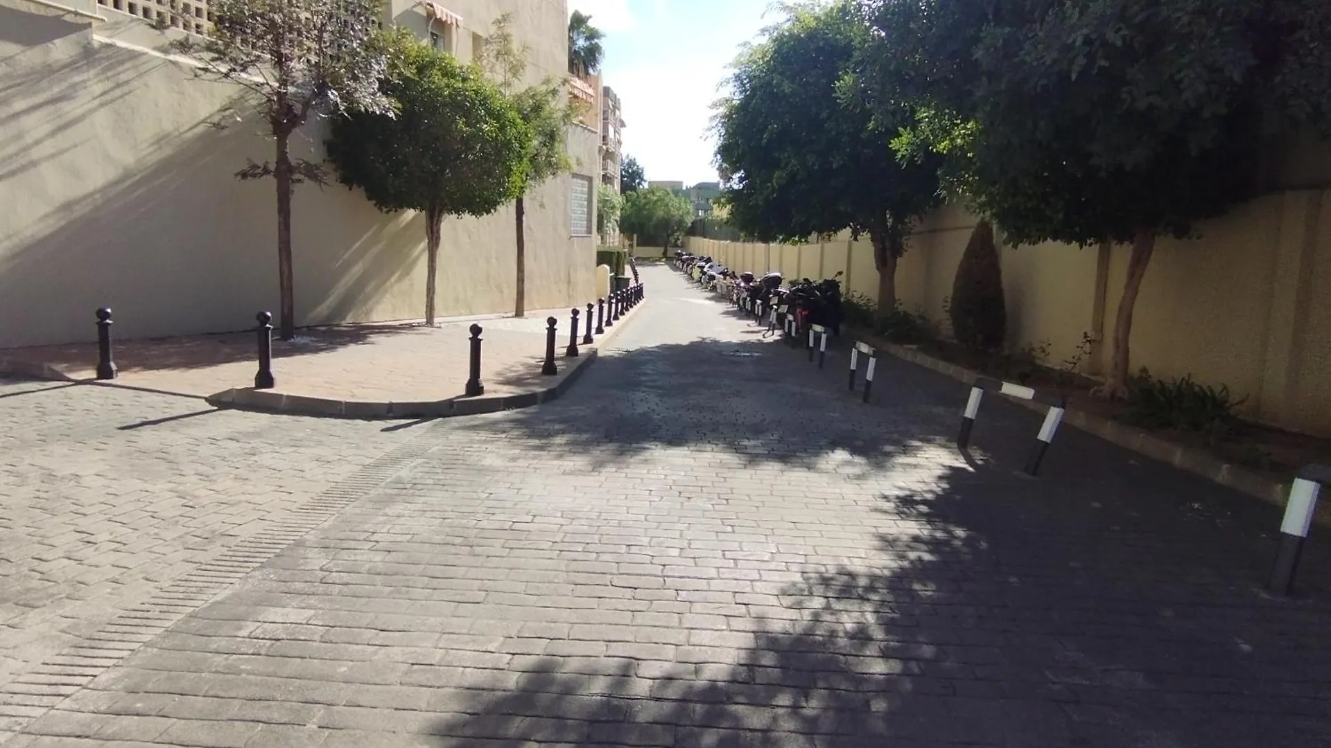 El Rincon Florida Home - Con Parking Privado - Av Carlos Haya Malaga Apartment
