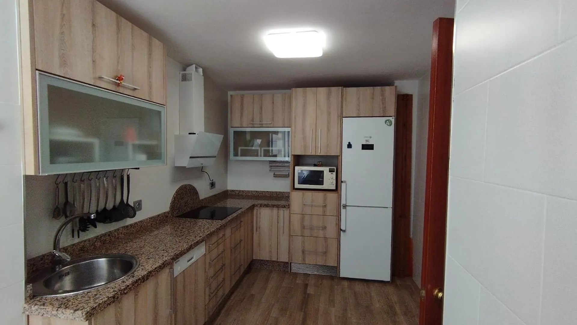 El Rincon Florida Home - Con Parking Privado - Av Carlos Haya 말라가 아파트